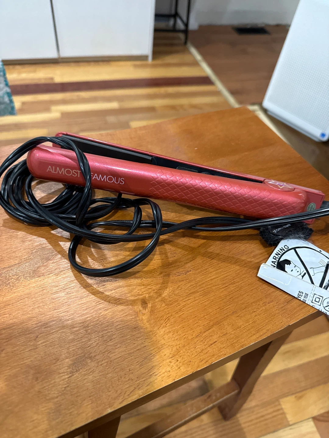 Almost Famous Red Hair Straightener