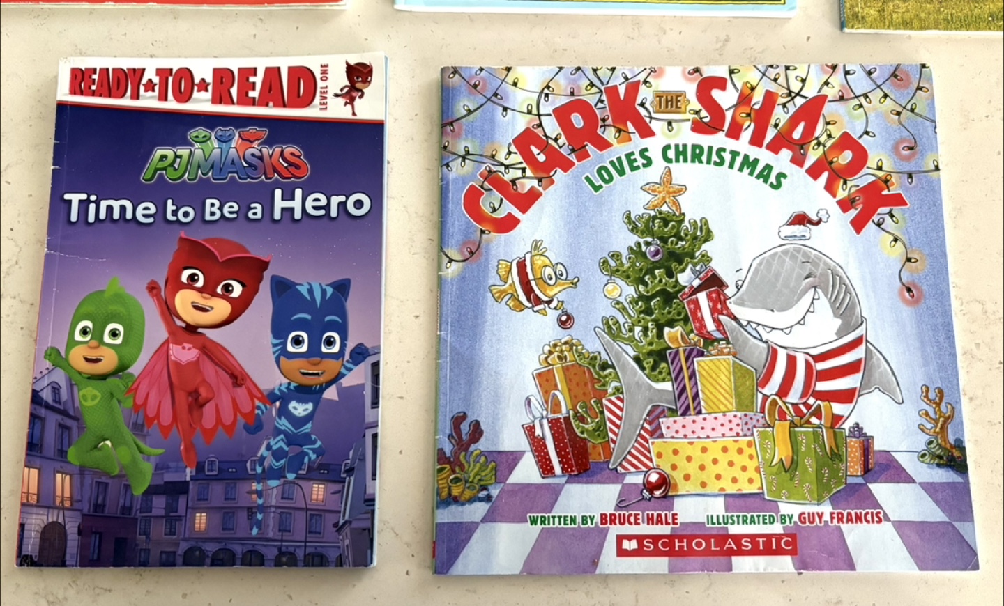 PJ Masks Ready-to-Read Level One Book: Time to Be a Hero - photo 3
