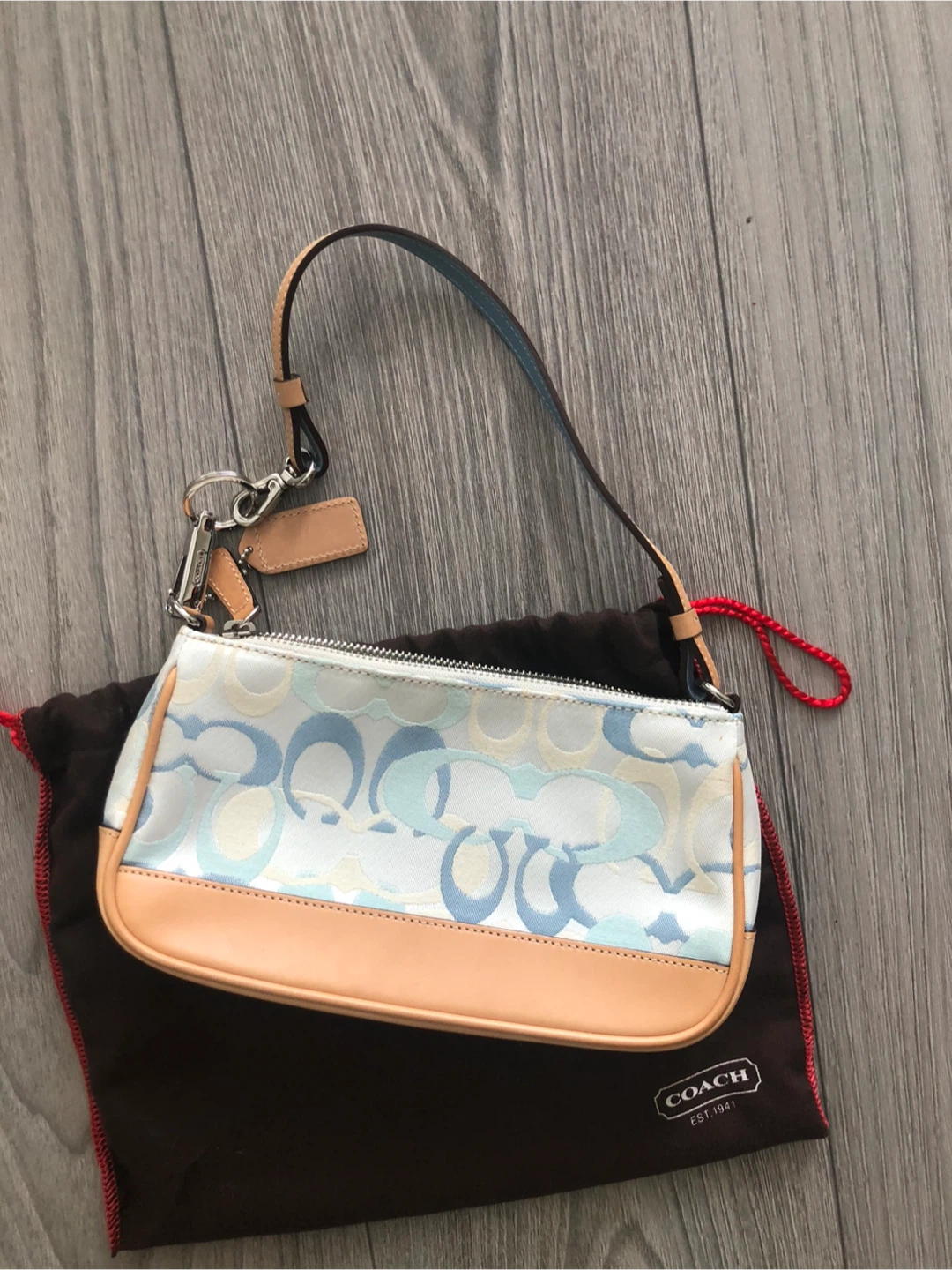 Coach Signature C Wristlet Pouch - photo 3