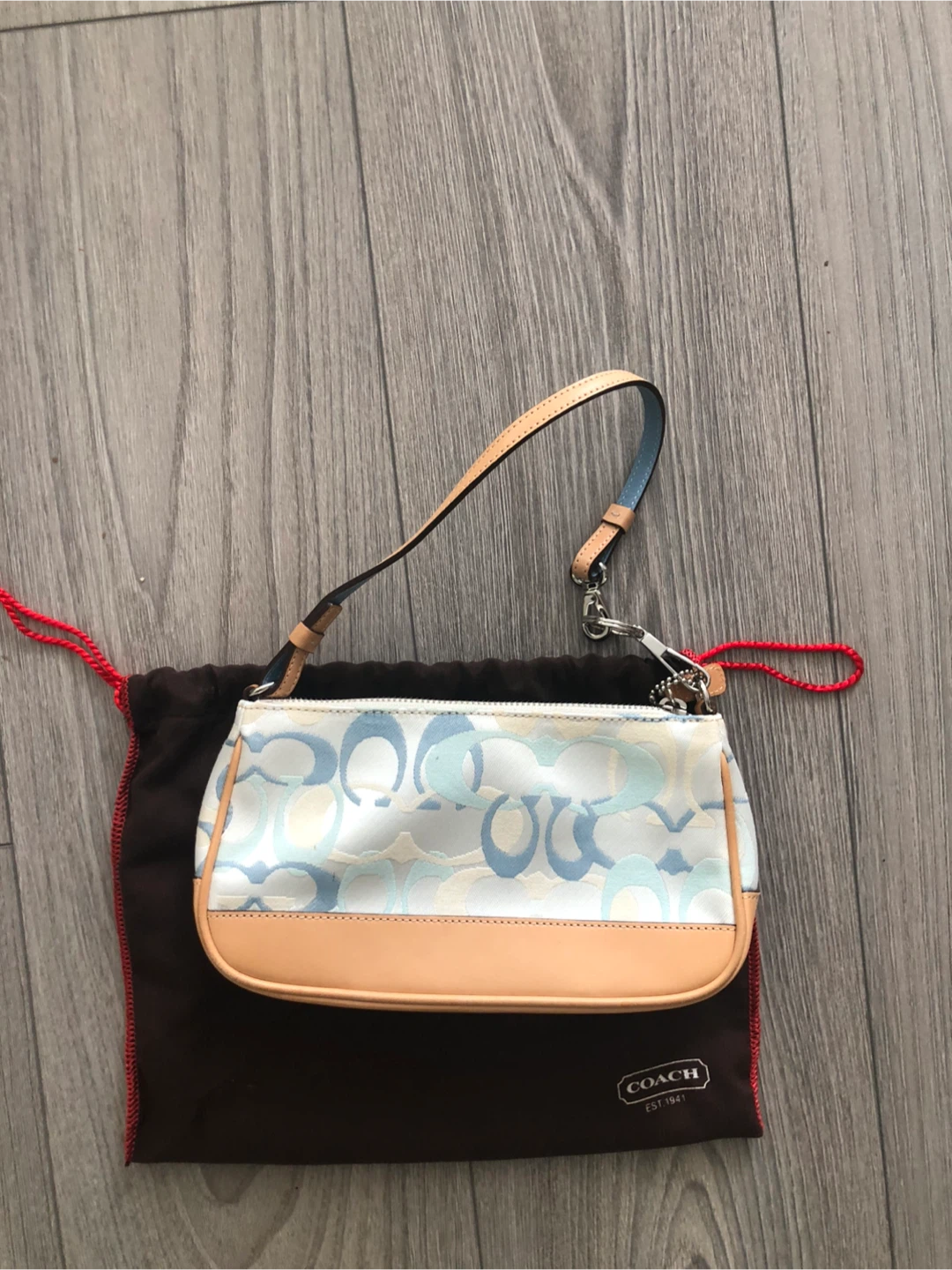 Coach Signature C Wristlet Pouch - photo 2