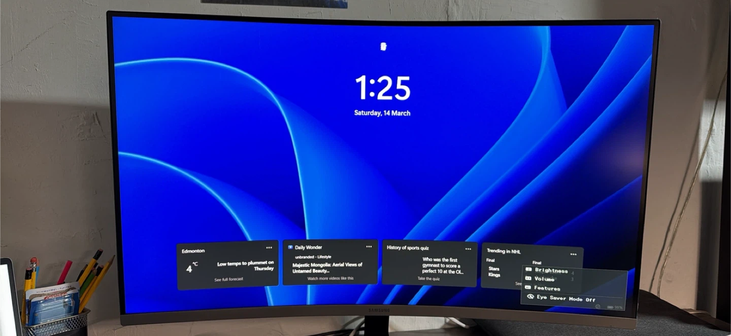 Samsung Curved Monitor