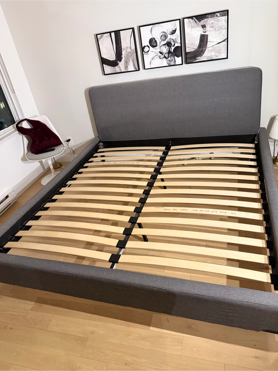 King bed frame - photo 3