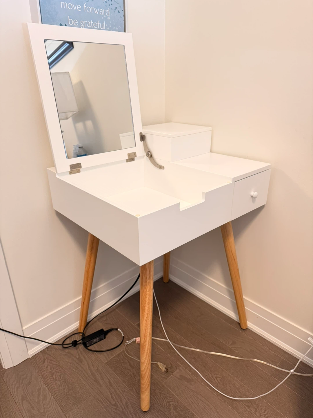 2in1 White Vanity Table with Mirror and Drawer - photo 3