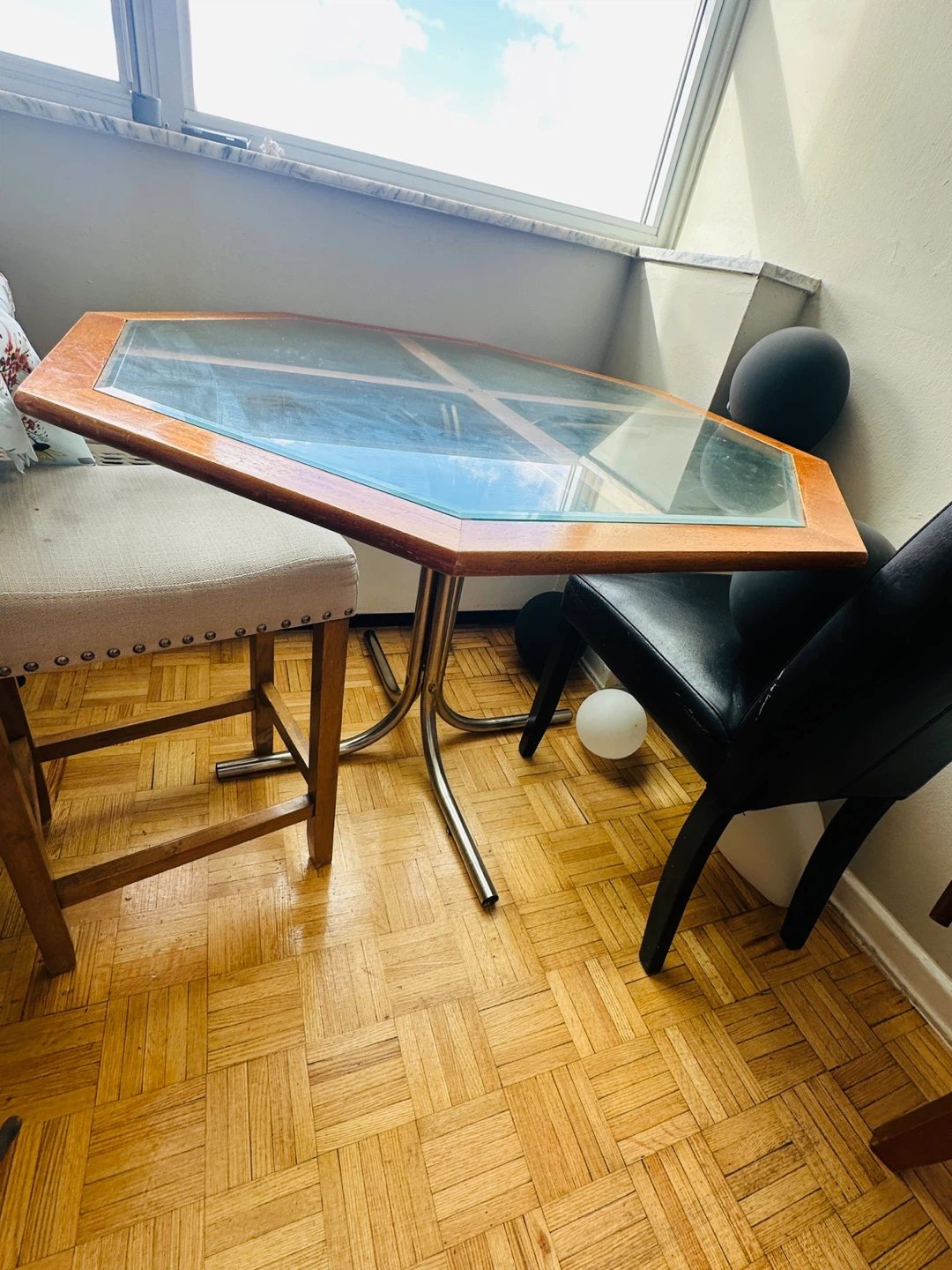 Octagonal Glass Top Coffee Table with Wood Frame - photo 2