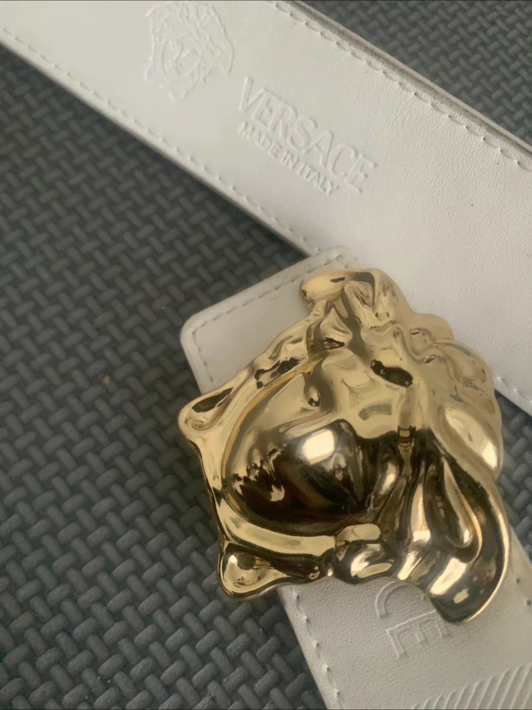 Versace La Medusa Buckle Belt - White Leather - photo 2