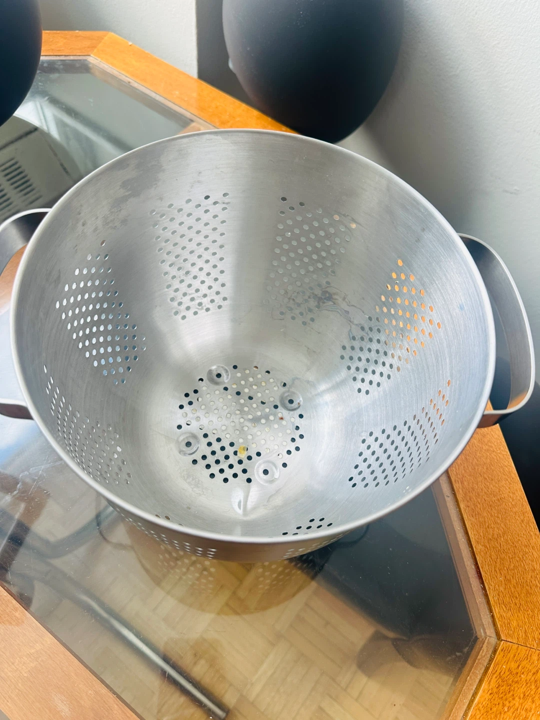 Large Metal Colander - photo 2