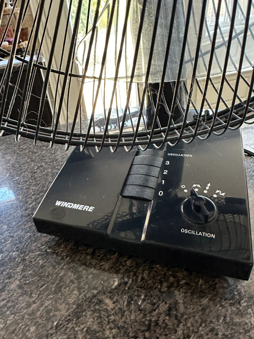 Quiet Desk/Bedroom Fan- Windmere Oscillating Fan - photo 2