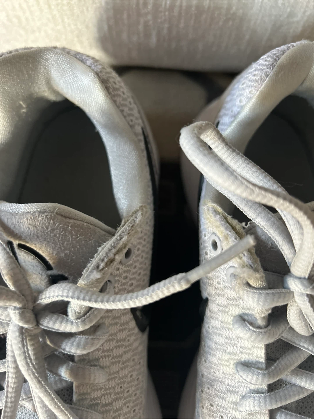 Nike Hyperdunks Low sz 8 (2 pairs) - photo 4