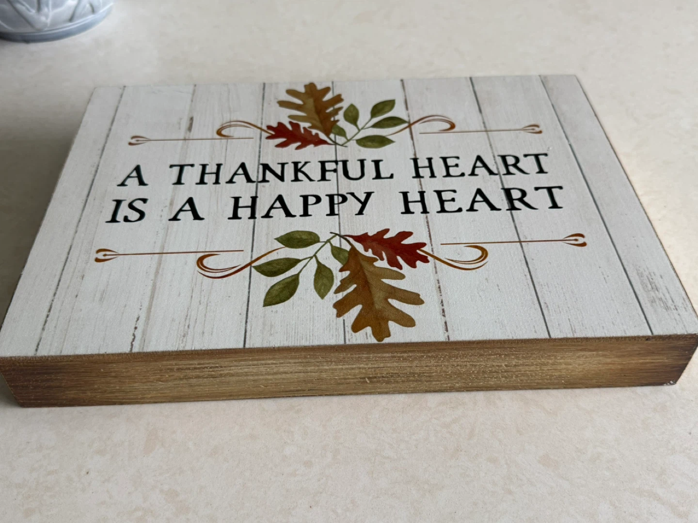 Decorative Wood Sign - A Thankful Heart Is A Happy Heart