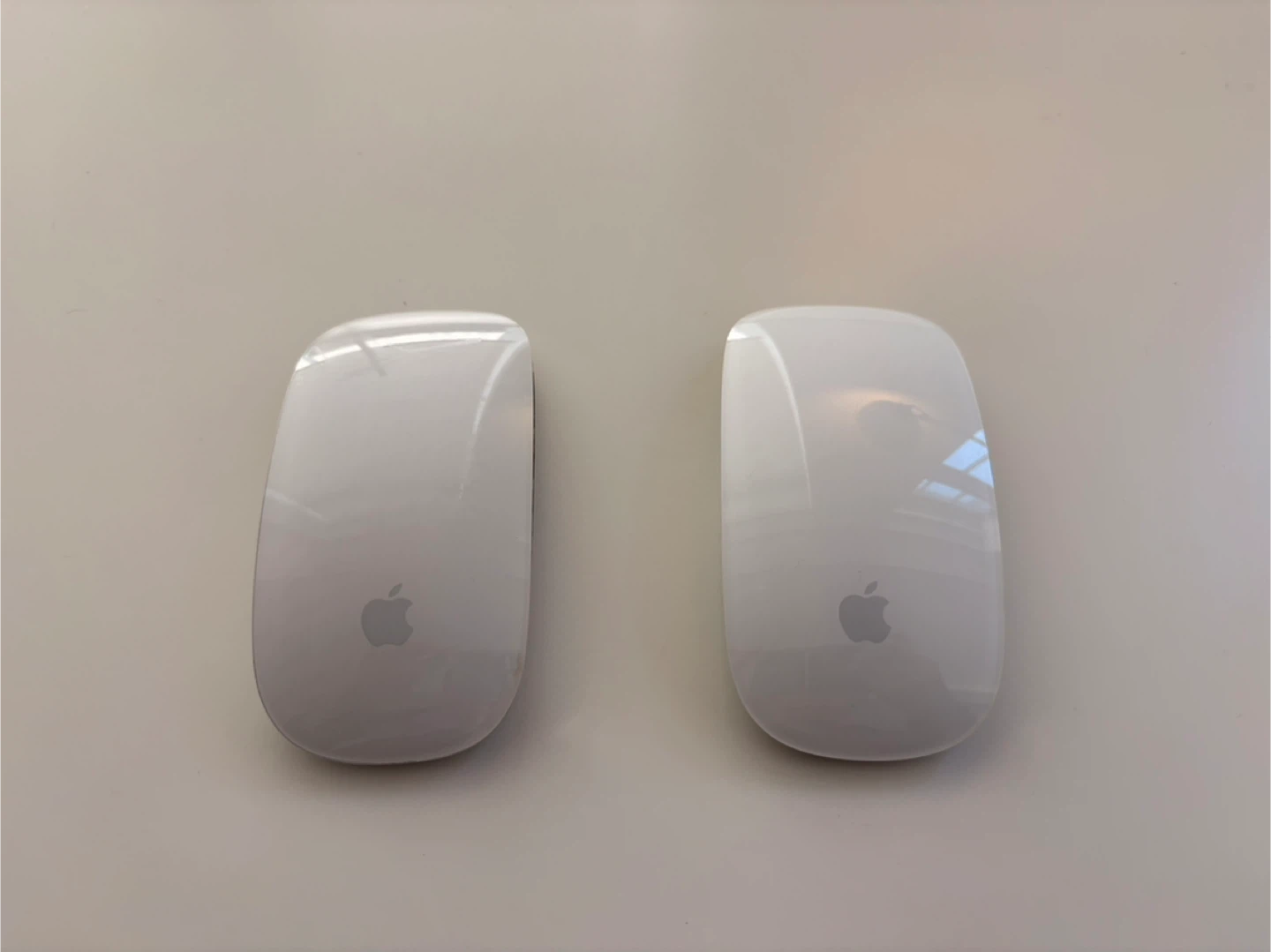 Apple Magic Mouse - photo 2