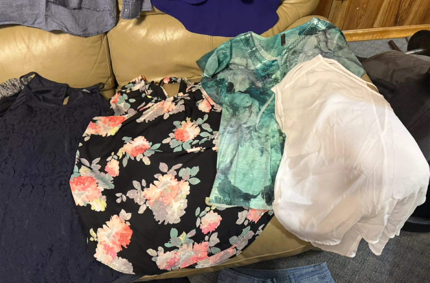 Assorted Women's Dress Tops Lot, size M/L, $30 - photo 4