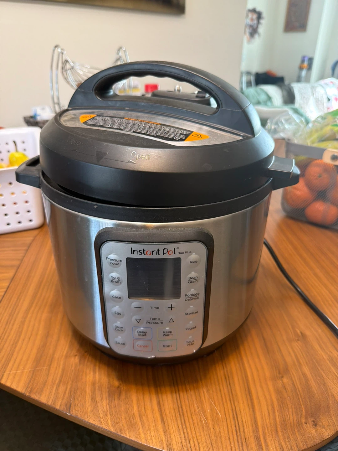 Instant Pot Duo Plus 7-in-1 Electric Pressure Cooker 6 Quart