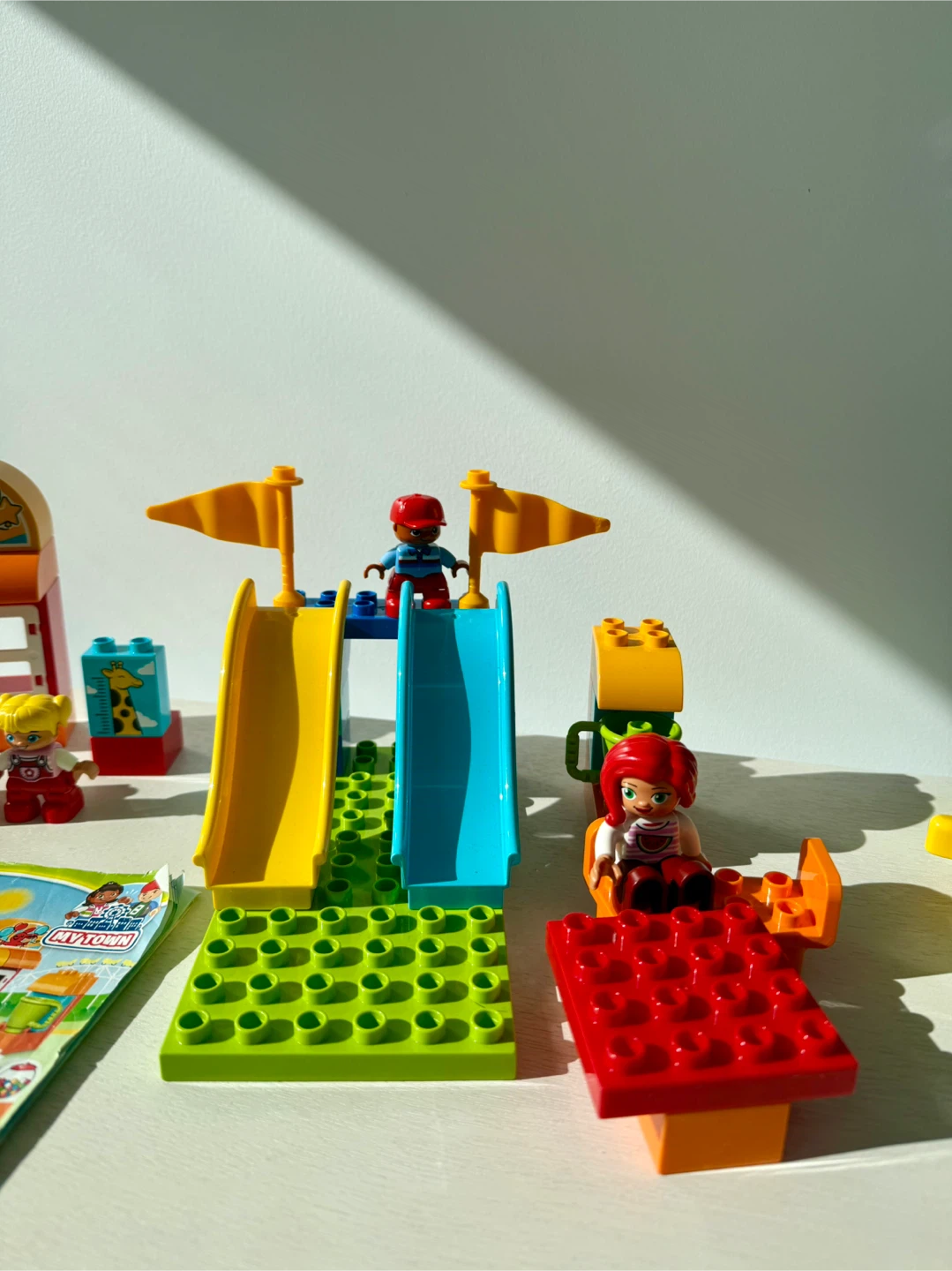LEGO DUPLO Fun Family Fair Building Set - photo 4