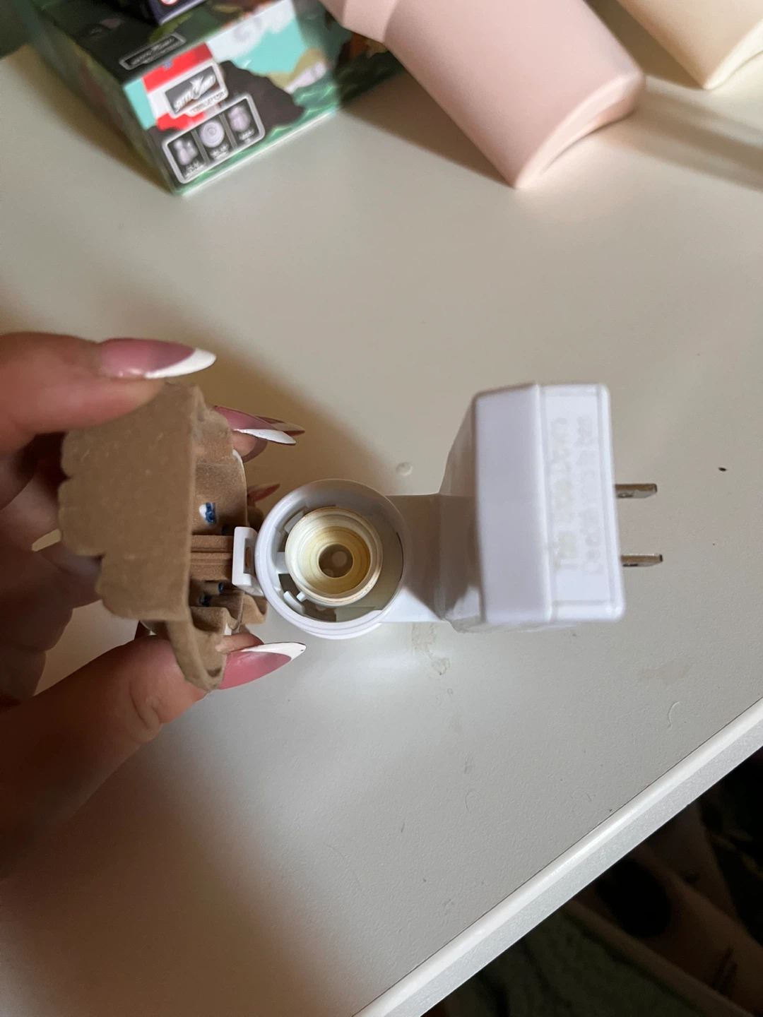 Bath & Body Works Wallflower Fragrance Plug - Dog with Flag