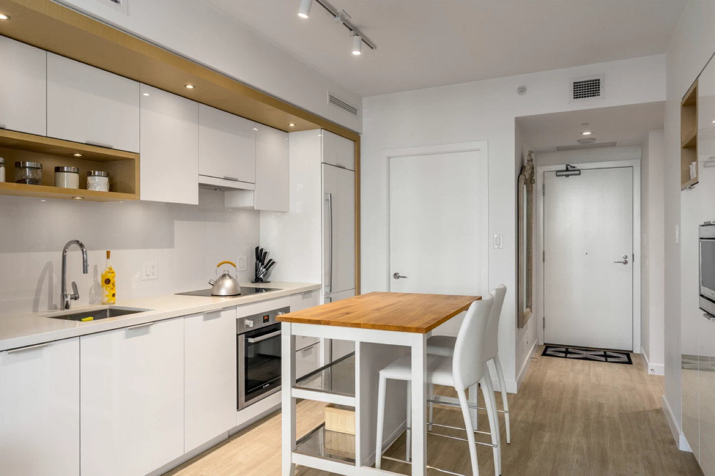 1 Bed + Flex at VODA at the Creek - photo 5