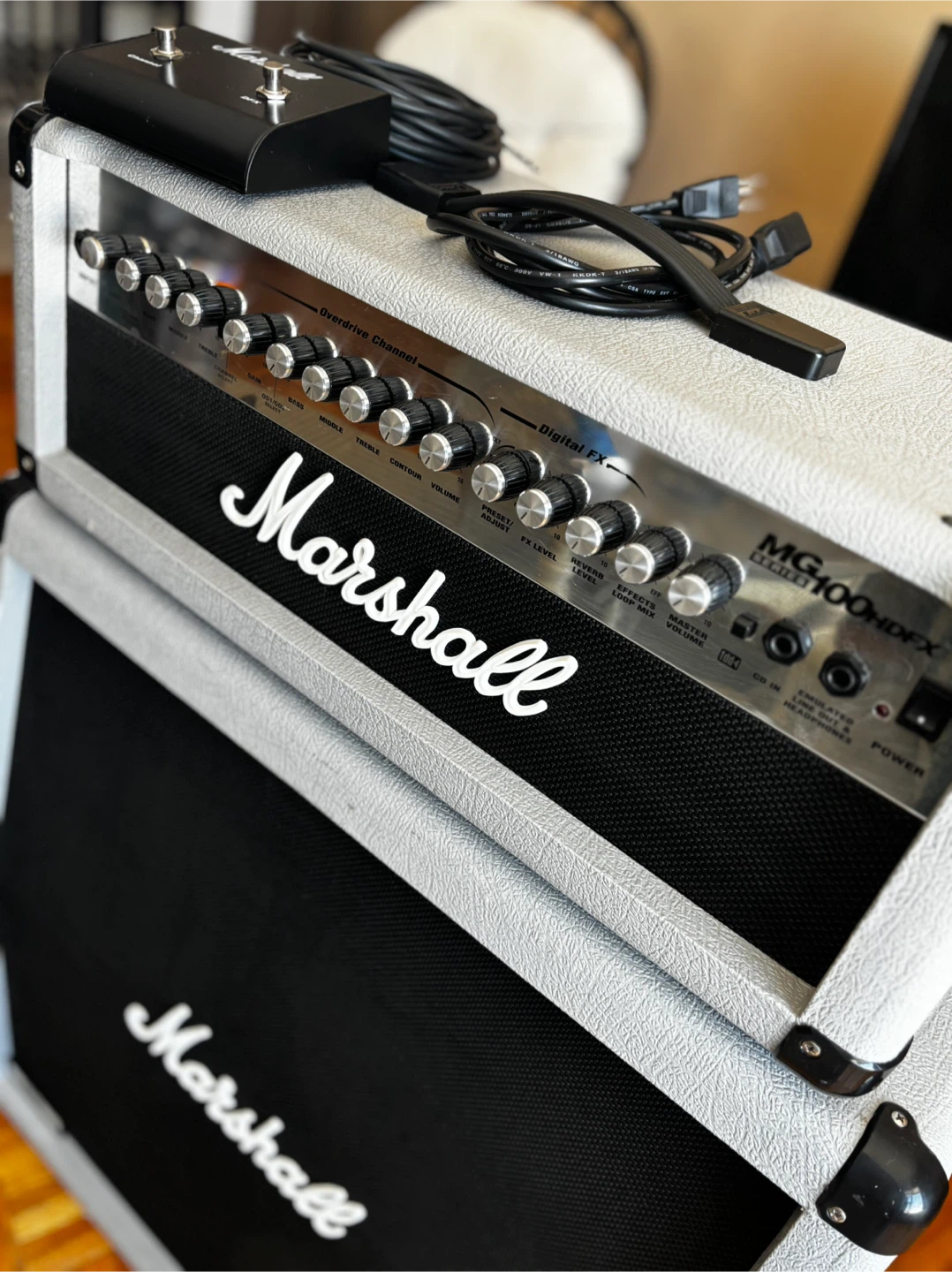 Marshall MG Series Special Edition - 100HDFX  Head + Cabinet - photo 2