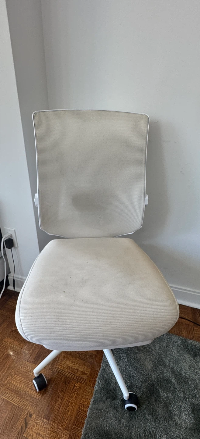 FREE White Mesh Office Chair