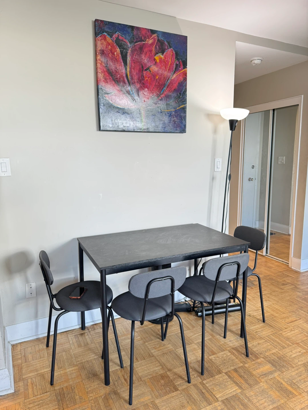 IKEA Dining Table and 4 Chairs Set. FREE DELIVERY - photo 3