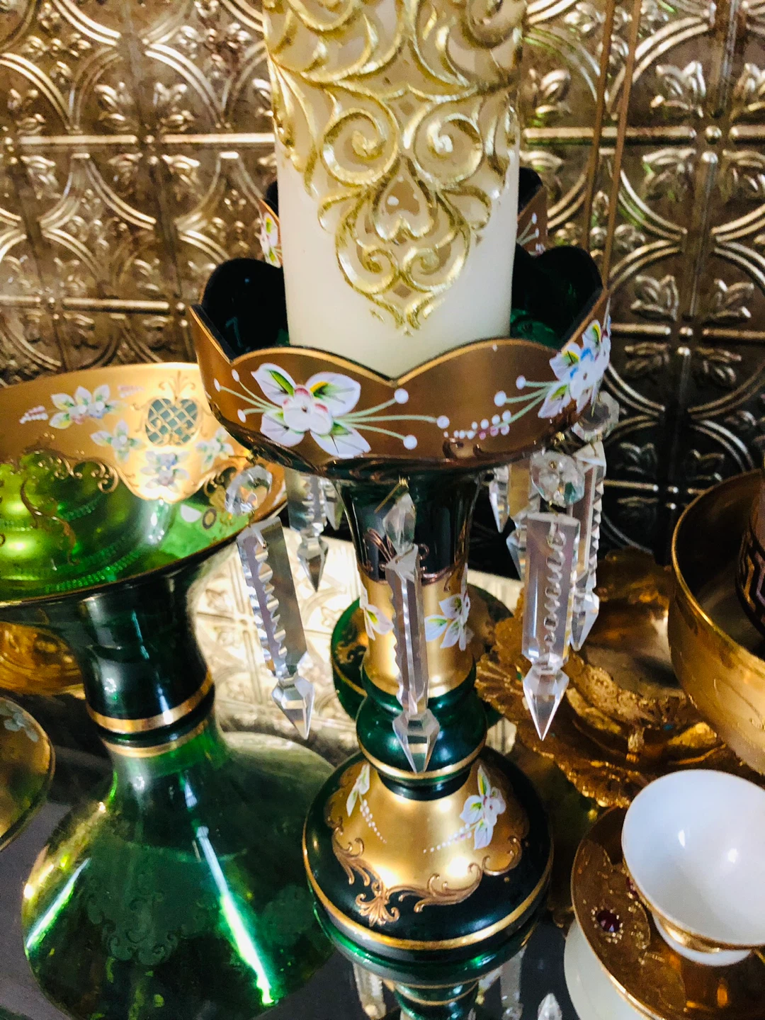 Elegantly Designed  24 k stamped Gold and Green Trinket Dish - photo 5