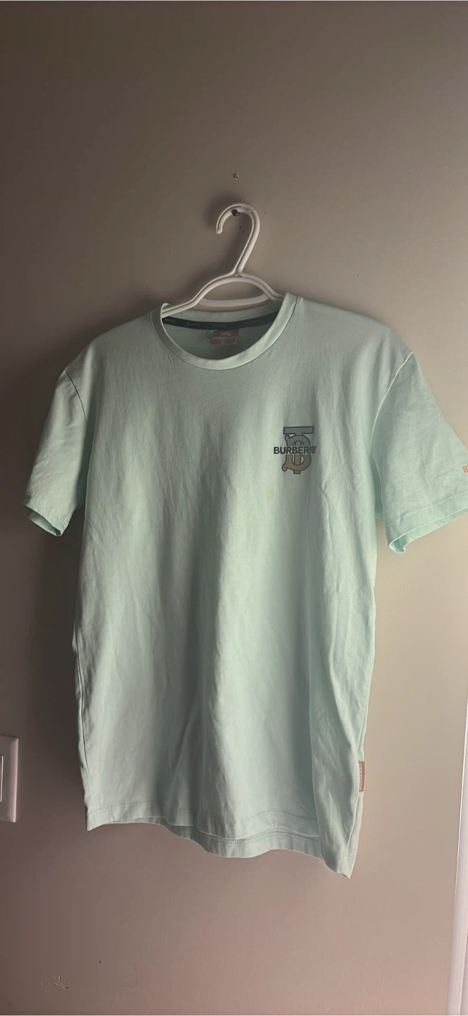 Burberry T-Shirt