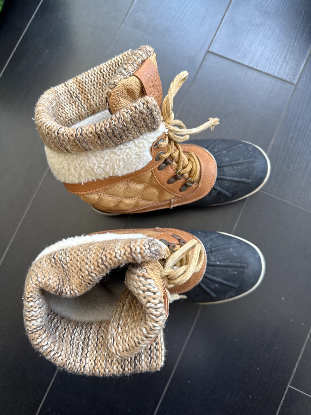 Women's Winter Boots Size 5.5