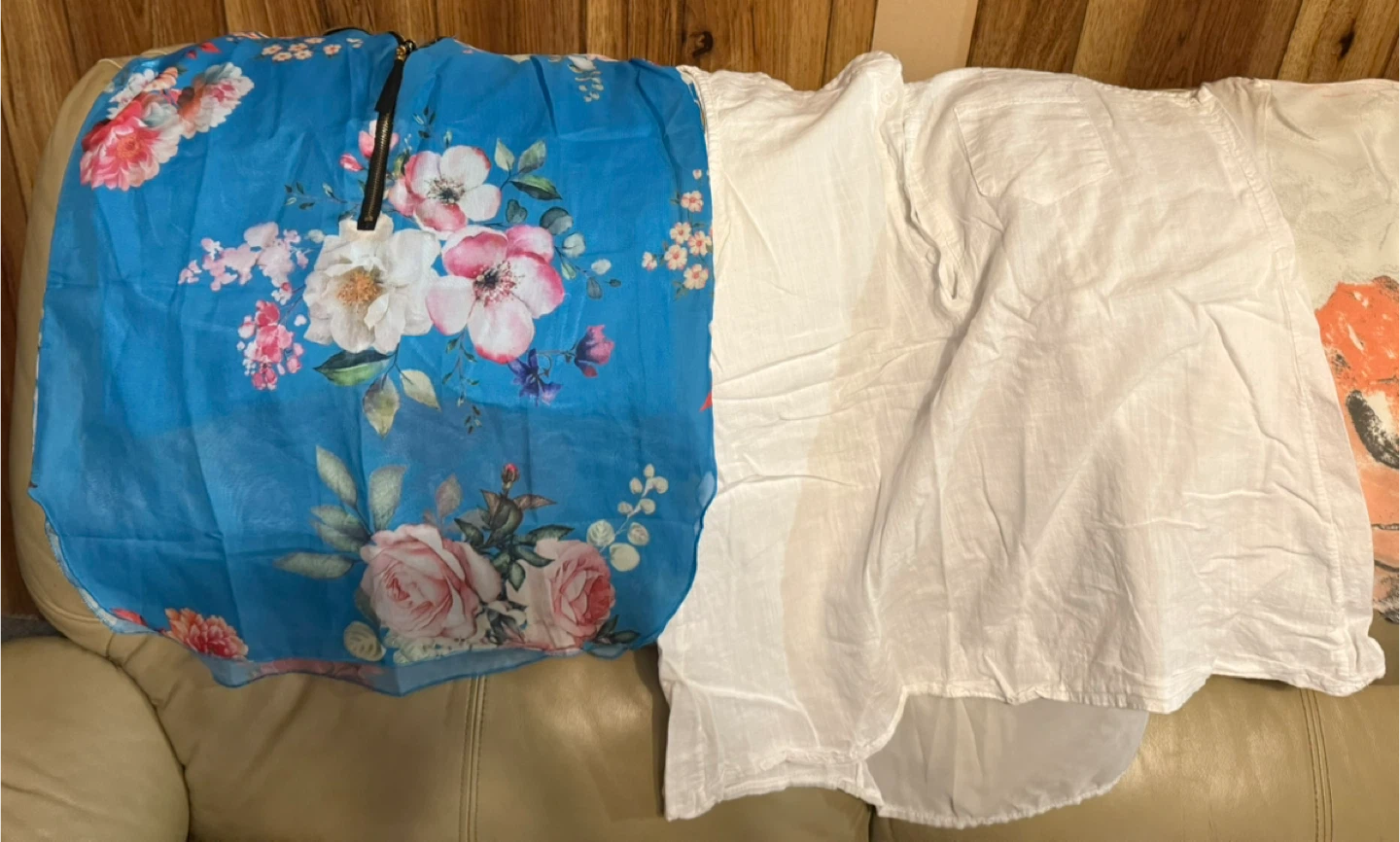 Bundle of women's clothing, size M/L, $50 - photo 2
