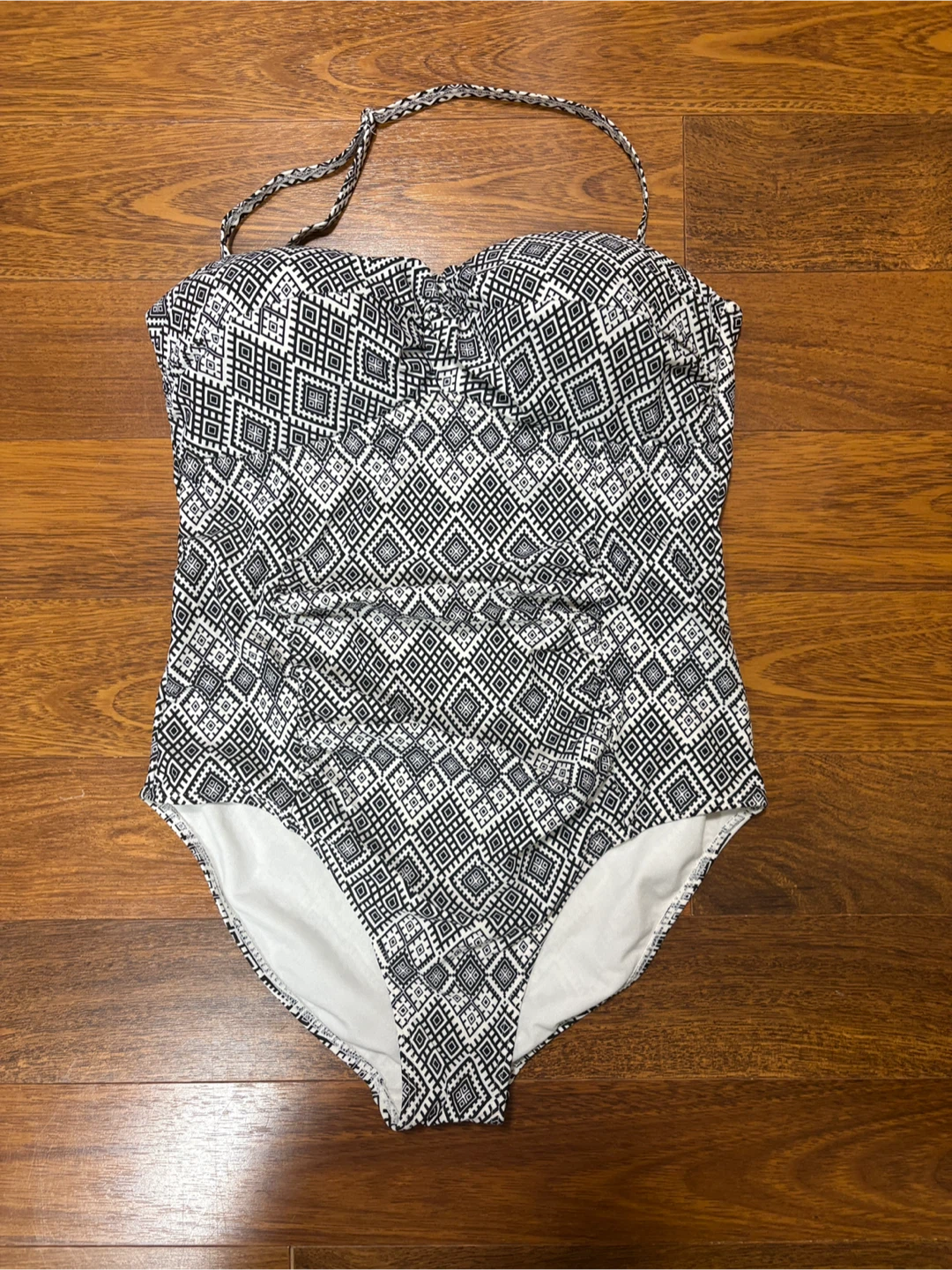 TEEN/LADIES SWIN SUITS