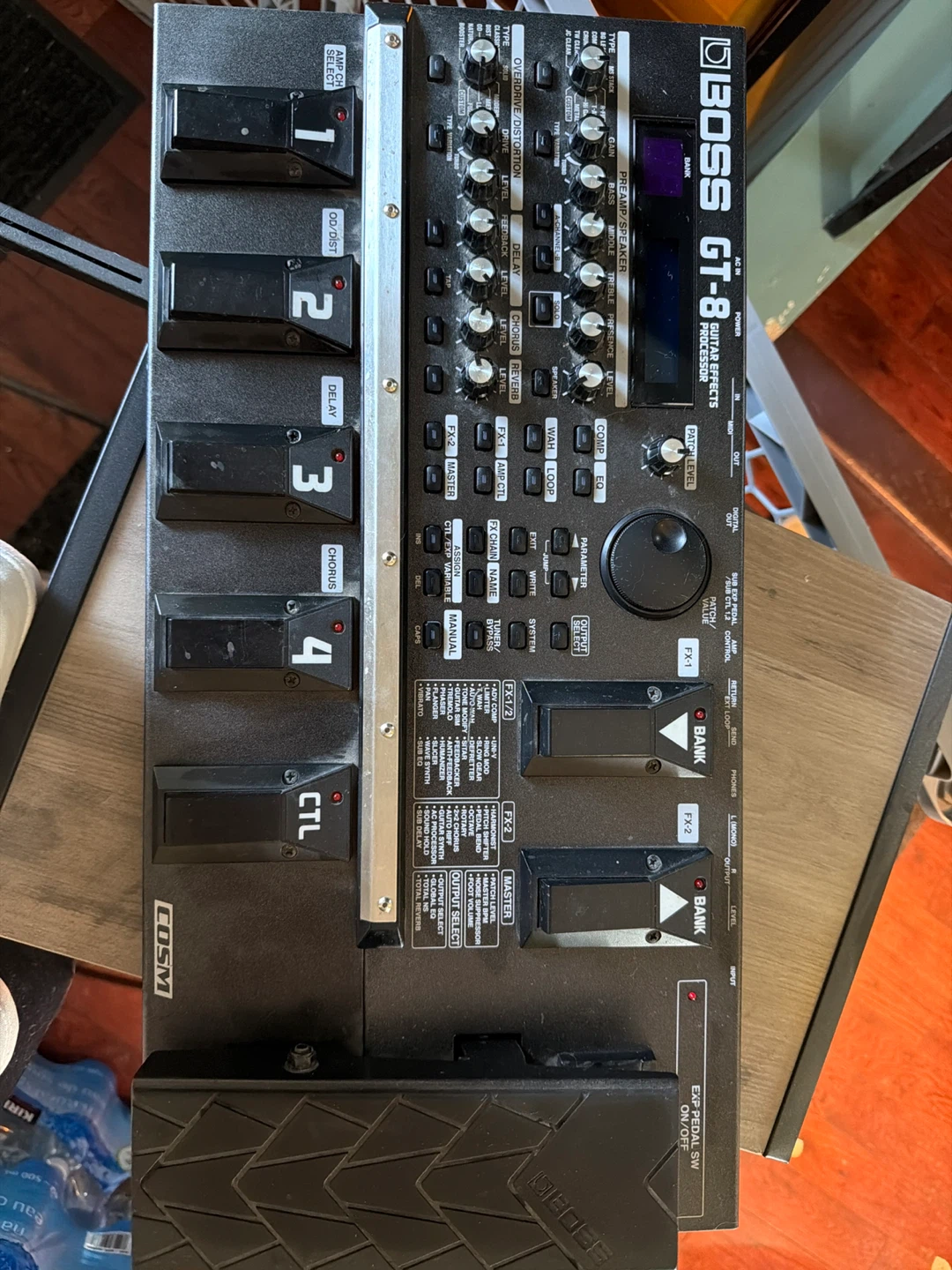 BOSS GT-8 Guitar Effects Processor