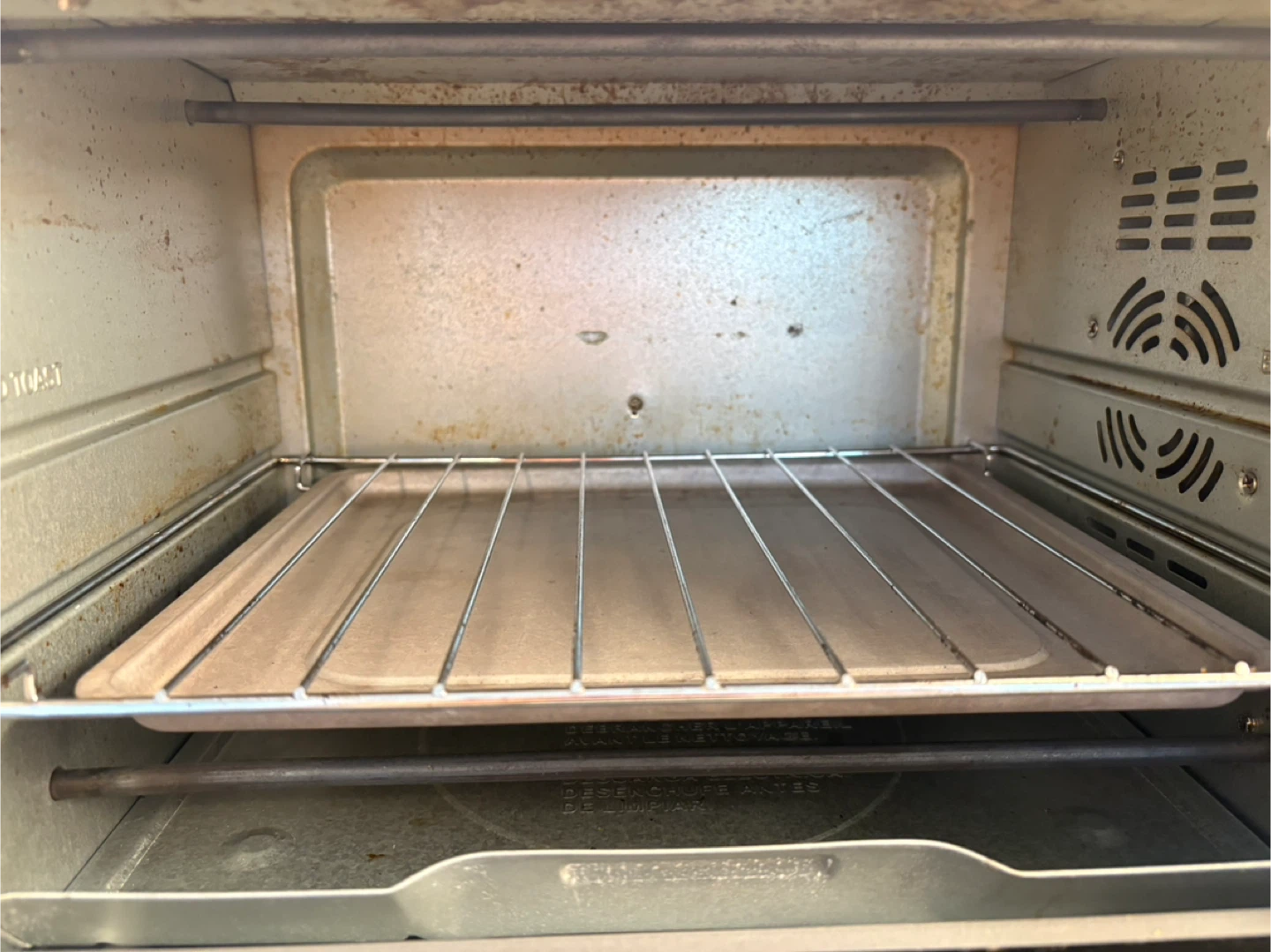 Black+Decker Toaster Oven - photo 2