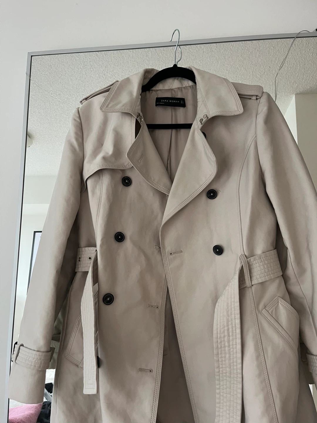 Zara Women’s Trench Coat