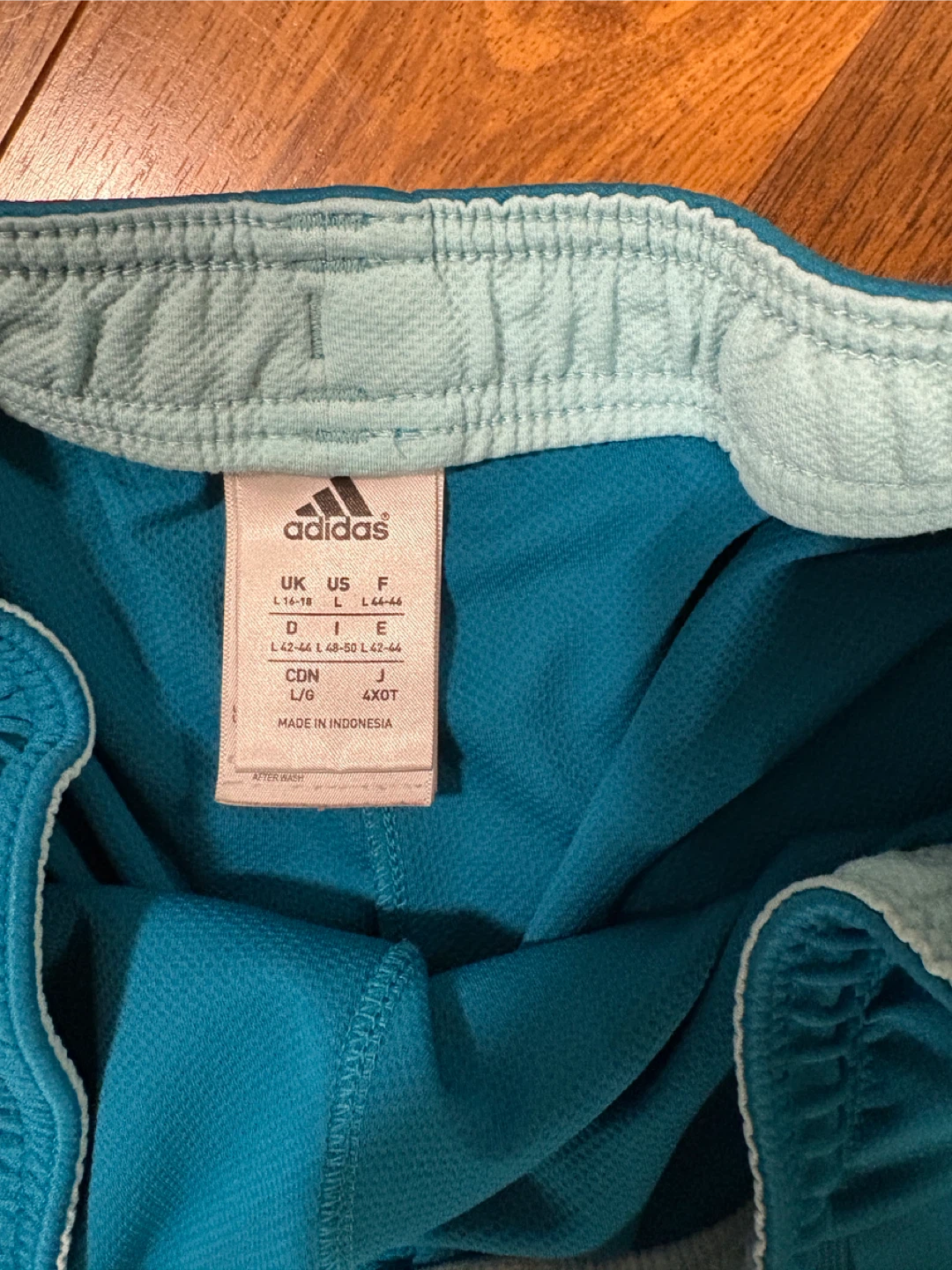ADIDAS RUNNING SHORTS - photo 2