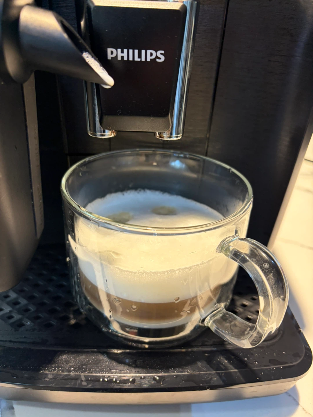 Philips LatteGo Automatic Espresso Machine (EP2230) – 2022 - photo 3
