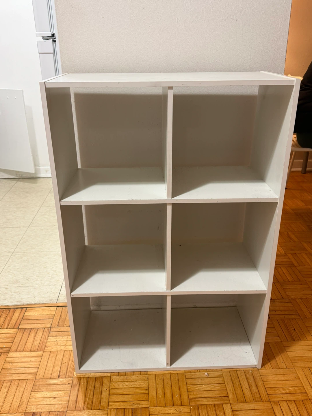 White 6-Cube Storage Shelf - photo 2