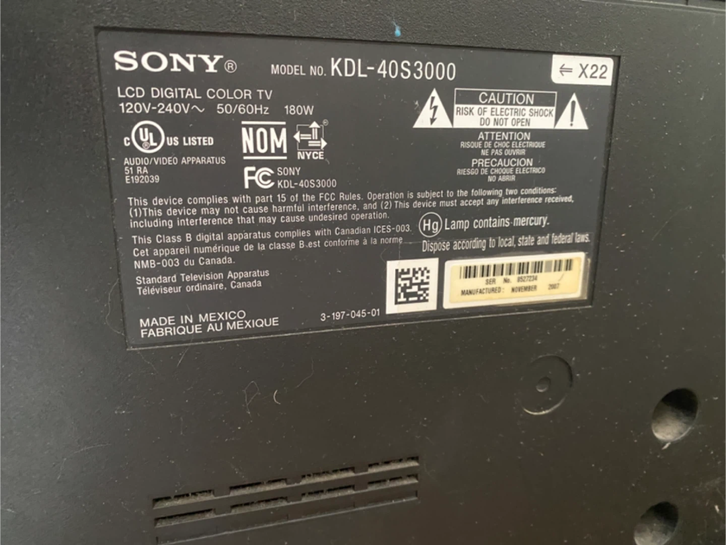 40” Sony Bravia TV with a working Remote - photo 2