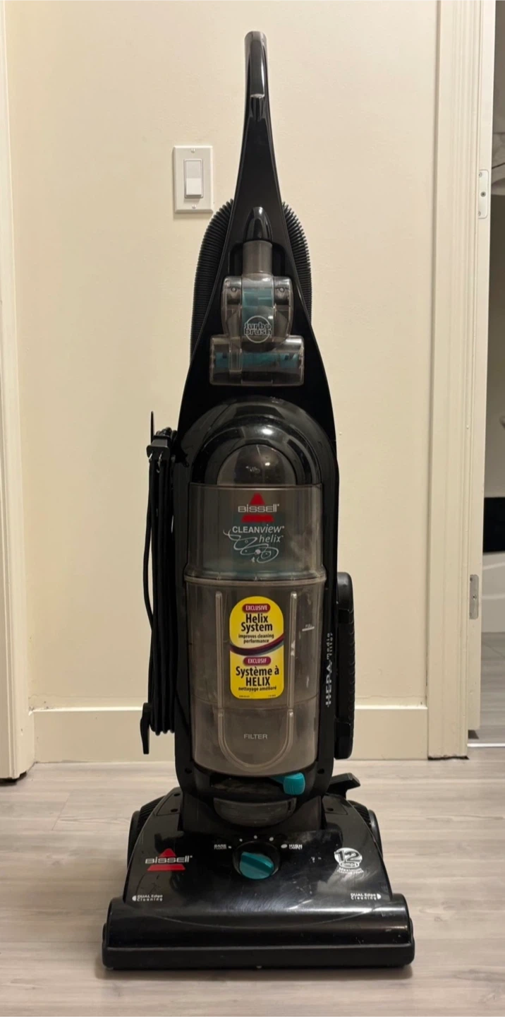 Bissell Cleanview Helix Upright Vacuum