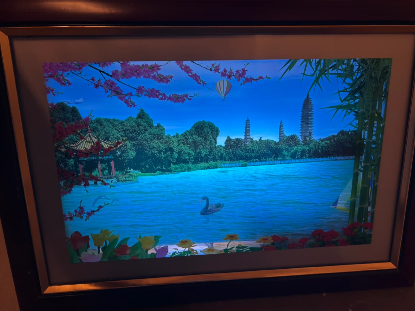 Lighted Digital Photo Frame with Asian Scenery - photo 2