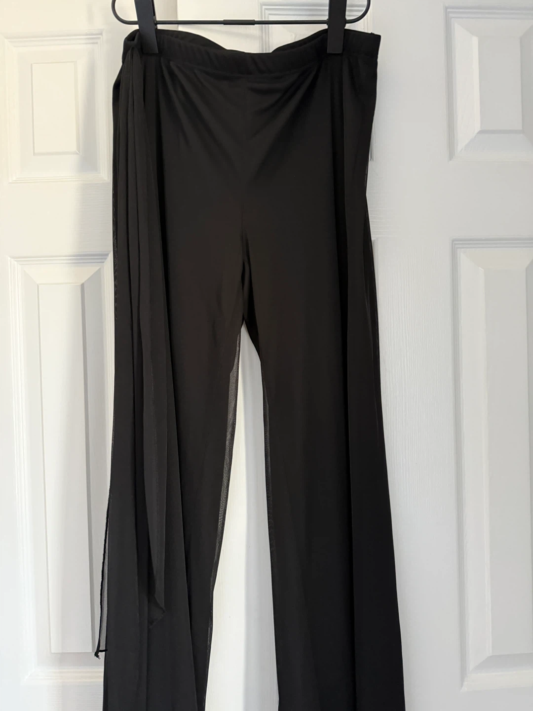 Laura Black Wide Leg Pants - Size 8