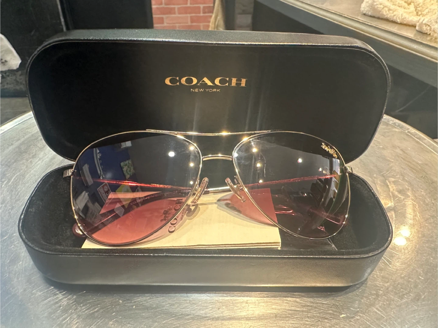 Coach Aviator Sunglasses Gold Tone Pink Gradient Lenses - photo 3