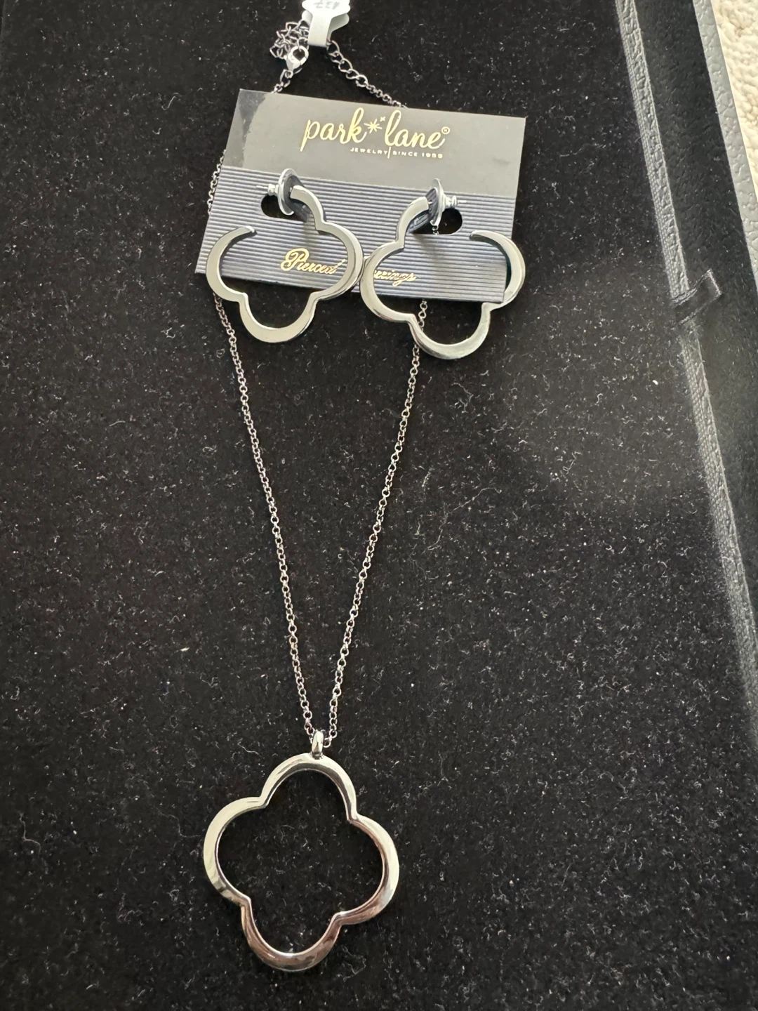 Park Lane Clover Necklace and Earrings Set