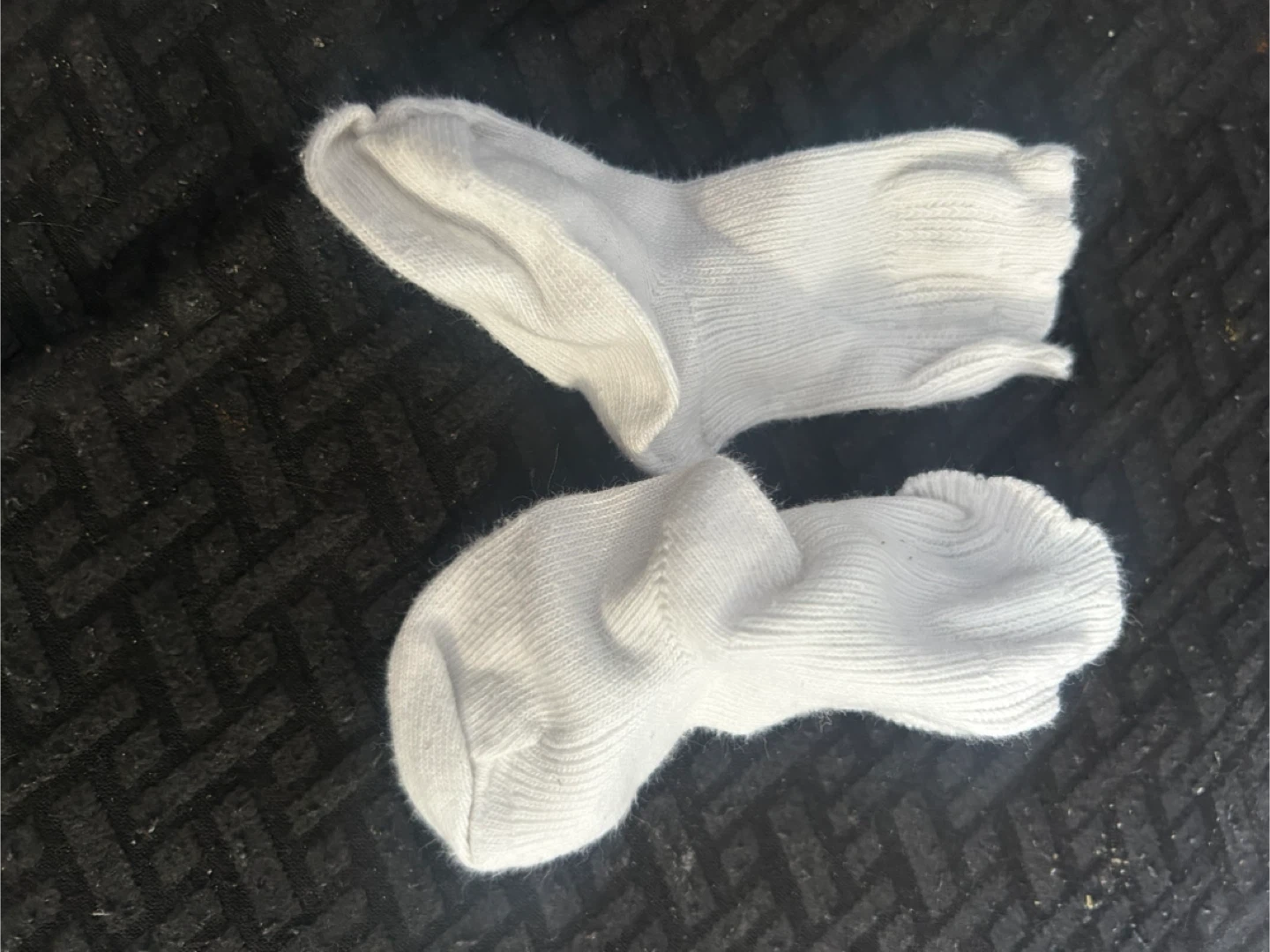 Newborn White Crew Socks (Pair)