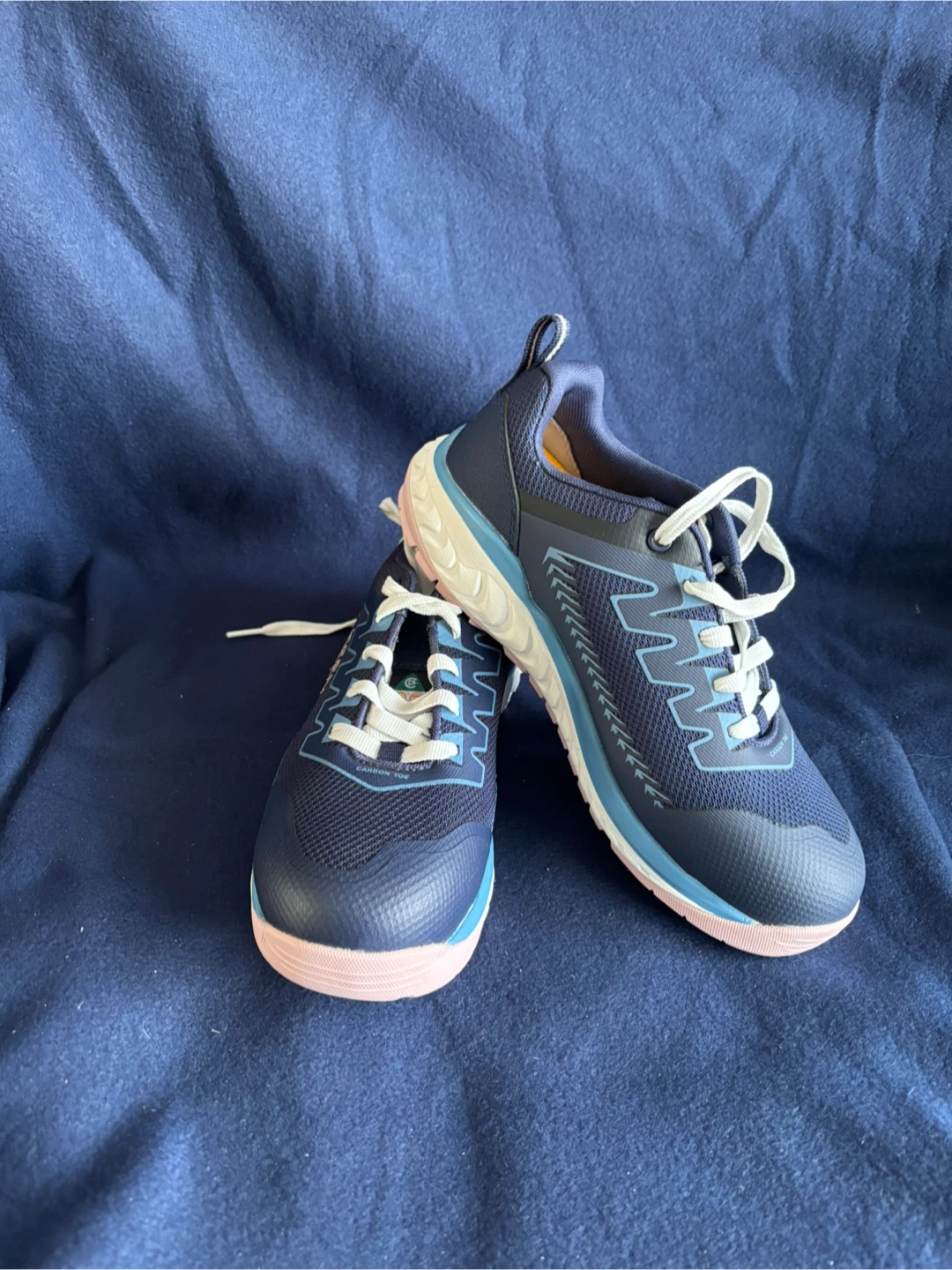 Keen steel toe shoes