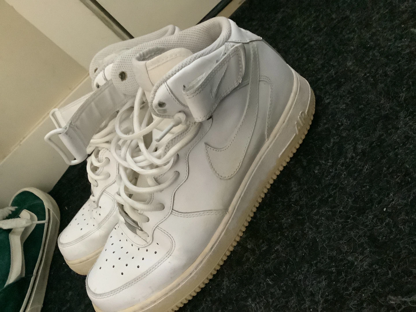 Nike Air Force 1 Mid White Sneakers - photo 3