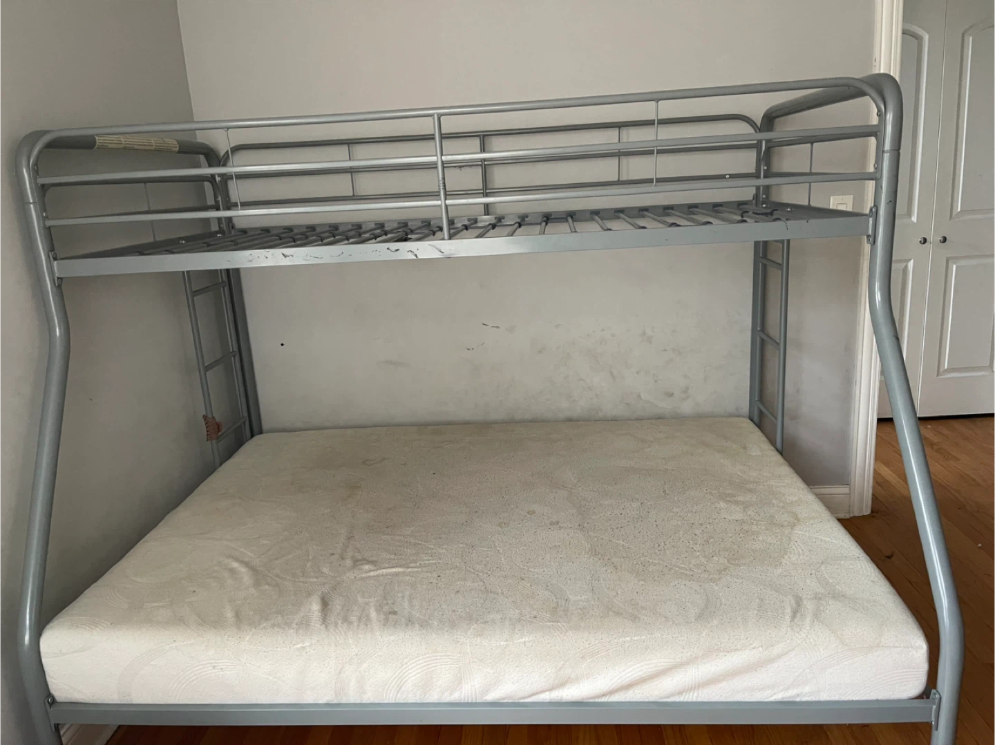 Gray Metal Twin and queen Bunk Bed Frame - photo 2