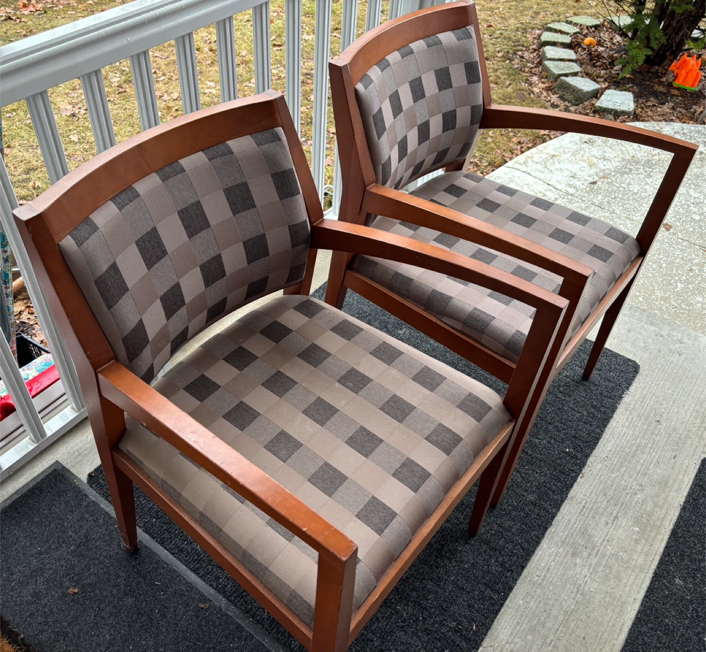 Beautiful Wooden Spence Armchairs (2 available) - photo 3