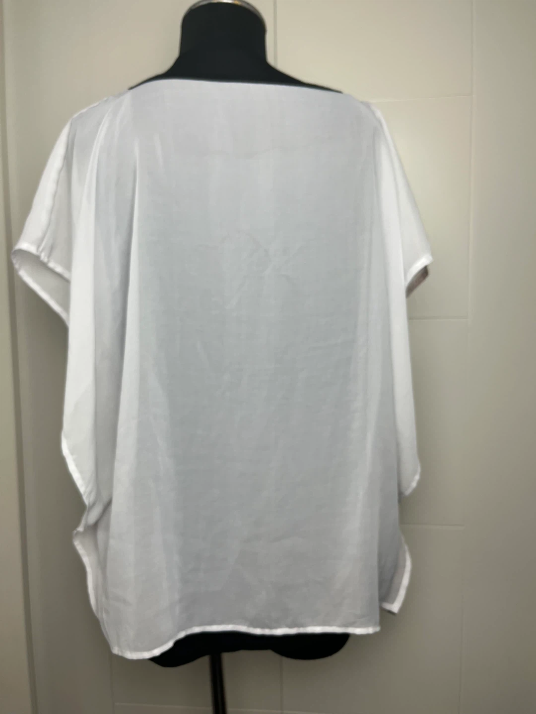 Sheer Floral Print Poncho Top Size M - photo 2