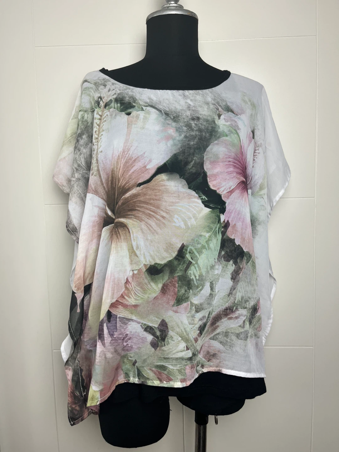 Sheer Floral Print Poncho Top Size M