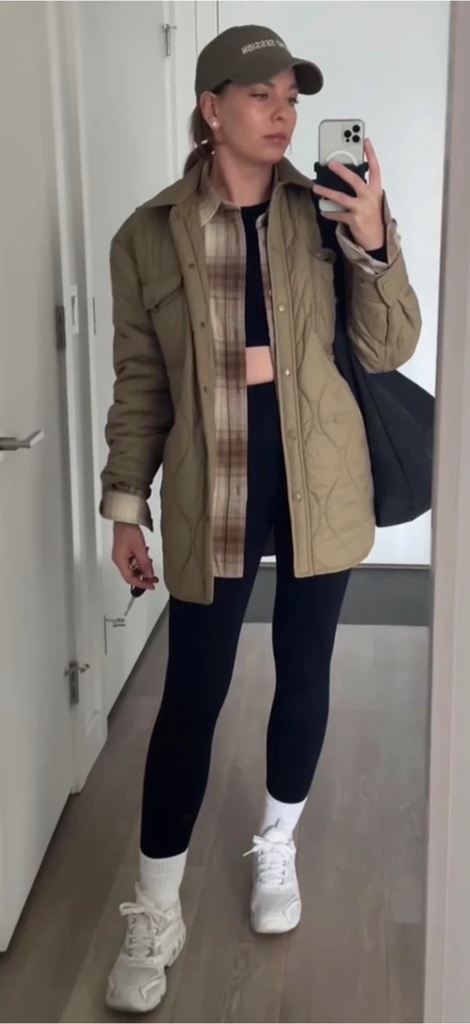 Aritzia Wilfred quilted green jacket