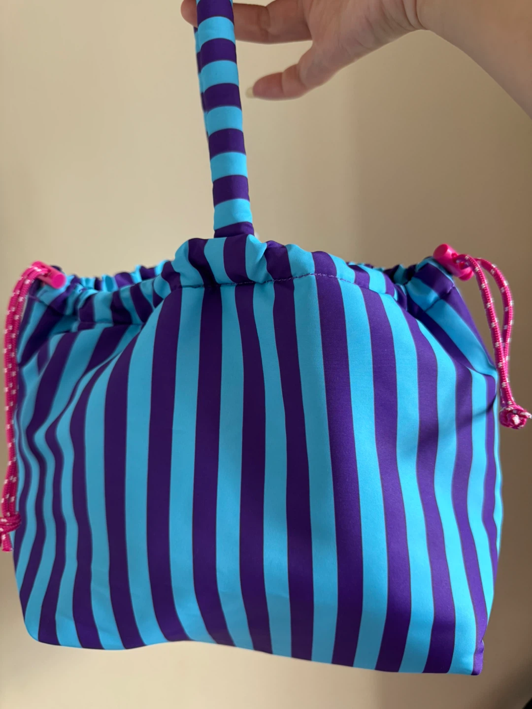 Shiseido Makeup Bag and Lancome Pouch Set - photo 2