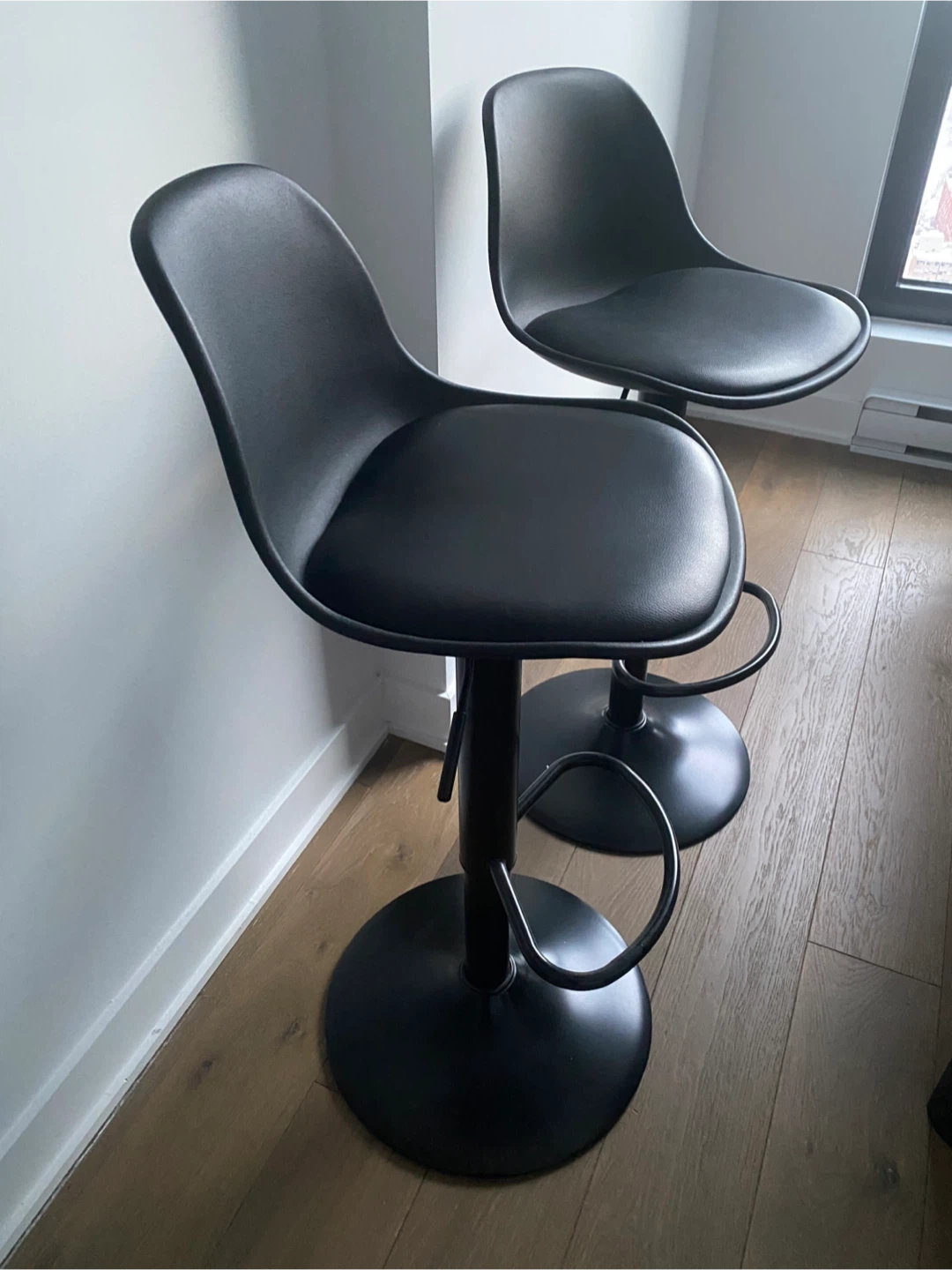 Set of 2 Black Adjustable Bar Stools
