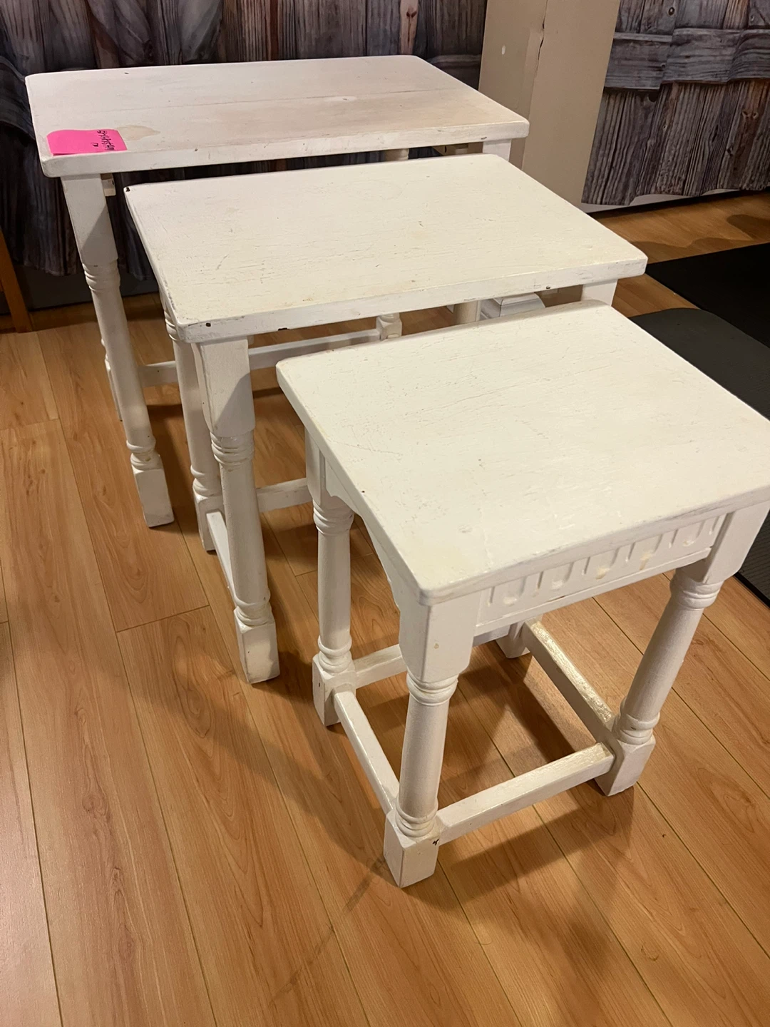 Set of 3 White Nesting Side Tables - photo 2